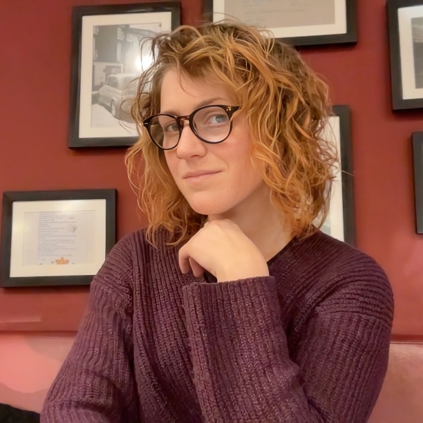 Marie Fischer headshot